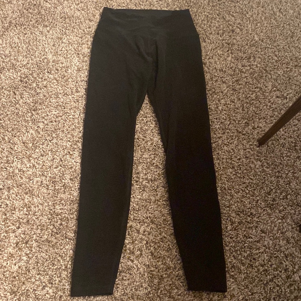 Beyond yoga leggings size M